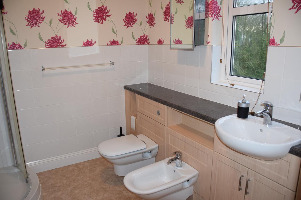 إيفيرشُت Holywell House B & B المظهر الخارجي الصورة