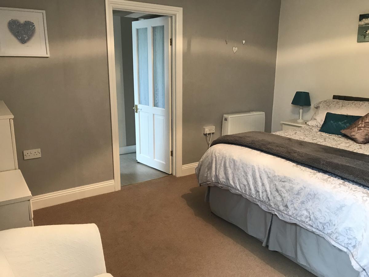 إيفيرشُت Holywell House B & B المظهر الخارجي الصورة