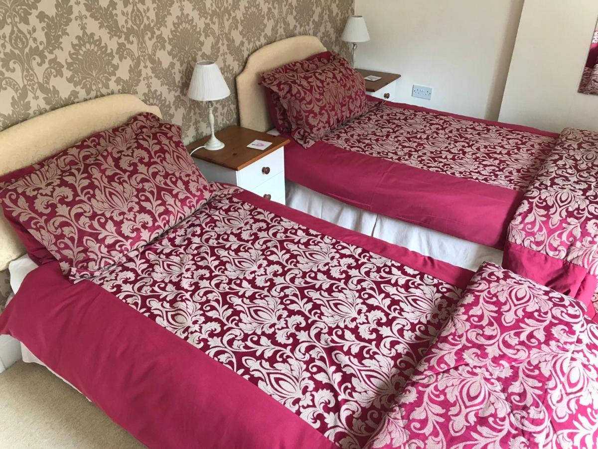 إيفيرشُت Holywell House B & B المظهر الخارجي الصورة