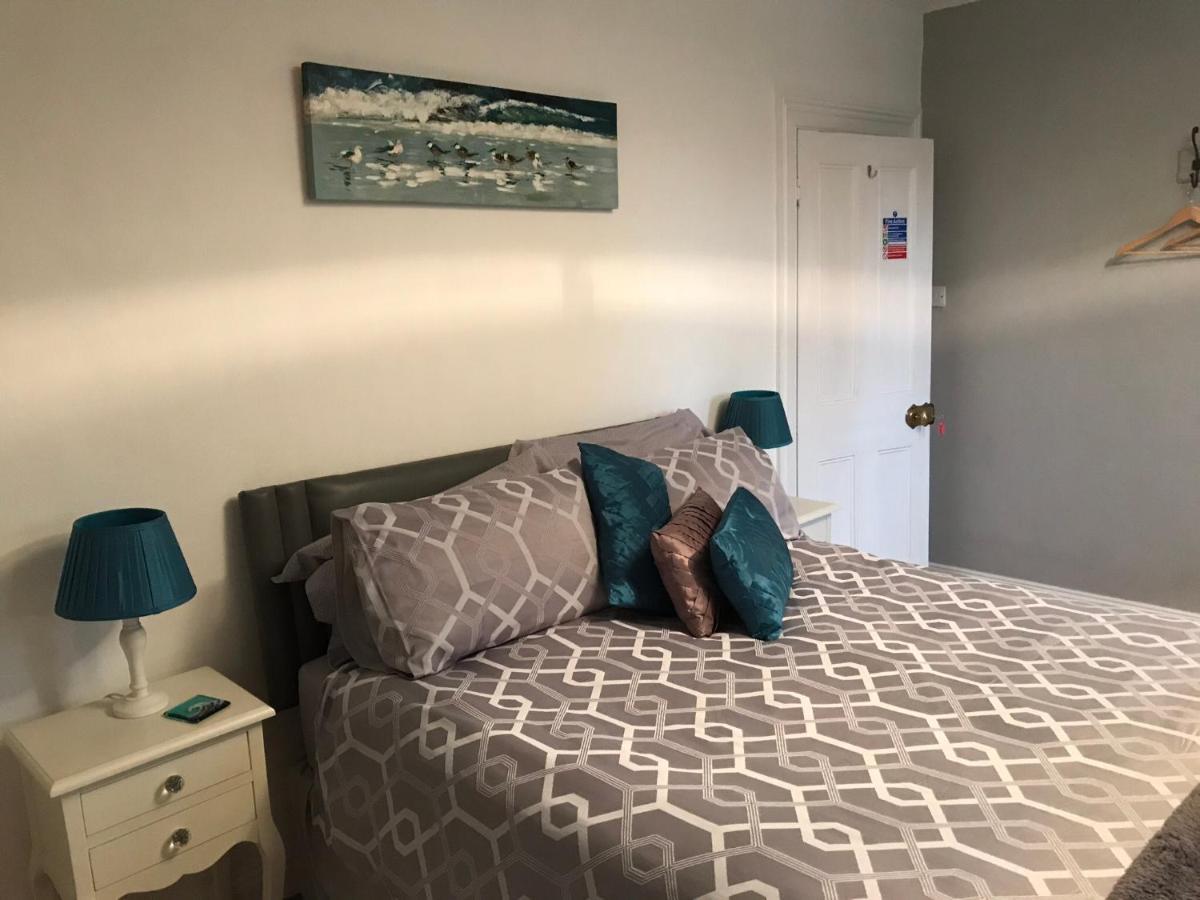 إيفيرشُت Holywell House B & B المظهر الخارجي الصورة
